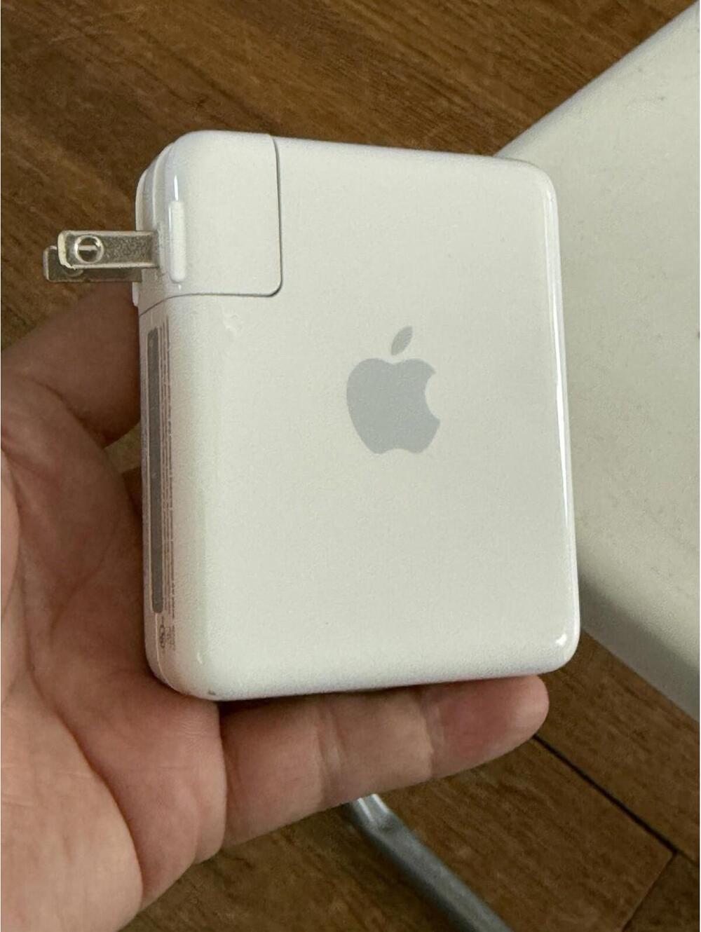 Apple Airport Express Model A1264 Wireless Base Station charger adapter